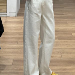 Plus Size Wide-Leg Straight-Leg Jeans for Women - White Loose Fit, Perfect for Pear-Shaped Bodies with Thick Legs and Wide Hips