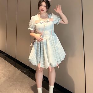 Plus-Size Women's Blue Plaid Short Sleeve Dress with Bow - Flattering Waist-Cinching Design for Summer 2025, Perfect for Curvy Figures