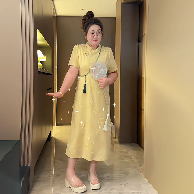 Plus-Size Women's Chinese Style Qipao Dress, Dark Pattern Tulle, Summer Button Design, Elegant National Wind Temperament