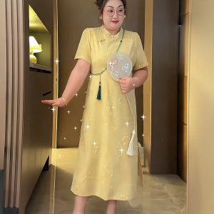 Plus-Size Women's Chinese Style Qipao Dress, Dark Pattern Tulle, Summer Button Design, Elegant National Wind Temperament