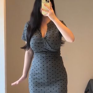 Plus-Size Women's French-Style High-End Polka Dot Bodycon Dress for Summer, Slim Fit Short Skirt, Chic and Trendy