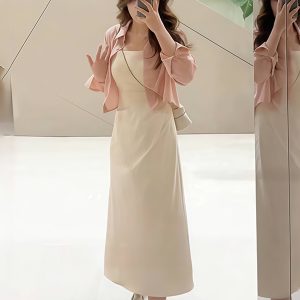 Plus-Size Women's French-Style Pleated Waist Camisole Dress & Cover-Up Set - Slimming Summer Fashionable Two-Piece for Curvy Style