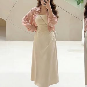 Plus-Size Women's French-Style Pleated Waist Camisole Dress & Cover-Up Set - Slimming Summer Fashionable Two-Piece for Curvy Style