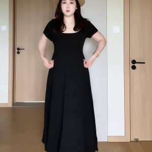 Plus-Size Women's French-Style Square-Neck Short Sleeve Dress - Flattering A-Line Design for Curvy Figures - Summer Essential