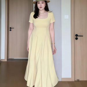 Plus-Size Women's French-Style Square-Neck Short Sleeve Dress - Flattering A-Line Design for Curvy Figures - Summer Essential