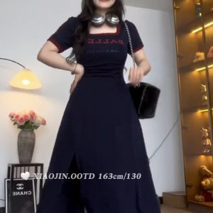 Plus-Size Women's French-Style U-Neck Dress - Flattering Summer Dress for Curvy Figures, Sporty Short Skirt Design