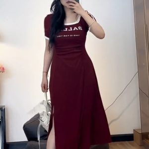 Plus-Size Women's French-Style U-Neck Dress - Flattering Summer Dress for Curvy Figures, Sporty Short Skirt Design