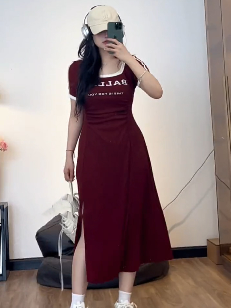 Plus-Size Women's French-Style U-Neck Dress - Flattering Summer Dress for Curvy Figures, Sporty Short Skirt Design Plus-Size Women's French-Style U-Neck Dress - Flattering Summer Dress for Curvy Figures, Sporty Short Skirt Design