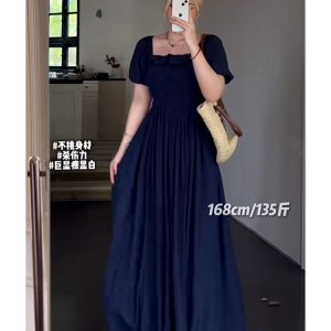Plus-Size Women's Long Summer Dress with Slimming Effect, French Style Square Neck and Puff Sleeves, Elegant Curvy Fashion