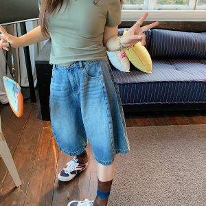 Plus Size Women's Loose Denim Shorts - Summer 2025 Slimming Five-Point Style for Casual Y2K Vibe