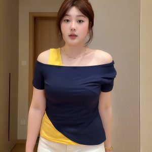 Plus-Size Women's Off-Shoulder Short Sleeve T-Shirt, Slim Fit Faux Two-Piece Top, Summer Fashion for Curvy Women, Trendy Style
