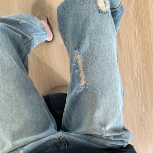 Plus-Size Women's Ripped Wide Leg Jeans for Pear-Shaped Bodies, Loose Straight Fit, Casual Y2K Style