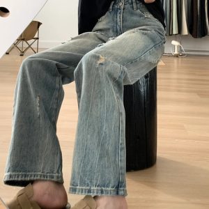 Plus-Size Women's Ripped Wide Leg Jeans for Pear-Shaped Bodies, Loose Straight Fit, Casual Y2K Style