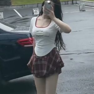 Plus-Size Women's Slim Fit Summer T-Shirt, Versatile Short Sleeve Top for Curvy Girls, American Hot Girl Style