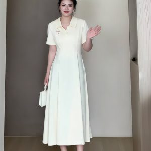 Plus-Size Women's Summer Polo Collar Short Sleeve A-Line Dress, Waist-Cinching Slimming Fit, College Style, Trendy and Elegant Look