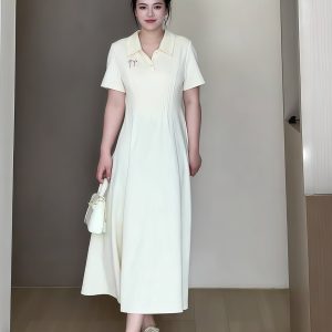 Plus-Size Women's Summer Polo Collar Short Sleeve A-Line Dress, Waist-Cinching Slimming Fit, College Style, Trendy and Elegant Look