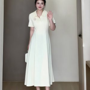 Plus-Size Women's Summer Polo Collar Short Sleeve A-Line Dress, Waist-Cinching Slimming Fit, College Style, Trendy and Elegant Look