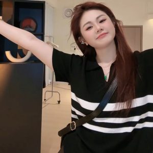 Plus Size Women's Summer Short Sleeve Striped Polo Collar Knitted Top - Slimming & Youthful Design for a Chic Look