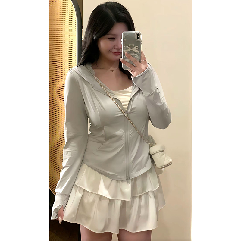 Plus Size Women's Summer Sports Cardigan - Thin Sun Protection Jacket for Cool Comfort - Slimming Outerwear for Chubby Fit