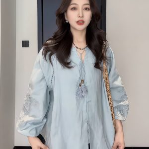 Plus-Size Women's Vintage Embroidered V-Neck Shirt - Loose, Flattering Summer Top for Curvy Figures - Versatile French Style