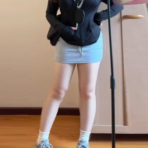 Plus-Size Yoga Jacket - Versatile Slimming Ice Silk Sun Protection Top for Summer Fashion - Lightweight Stylish Outerwear for Curvy Women