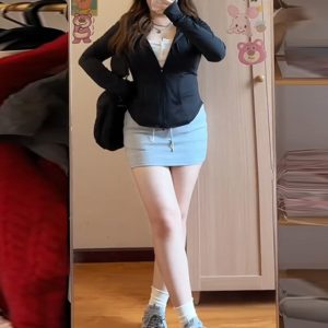 Plus-Size Yoga Jacket - Versatile Slimming Ice Silk Sun Protection Top for Summer Fashion - Lightweight Stylish Outerwear for Curvy Women