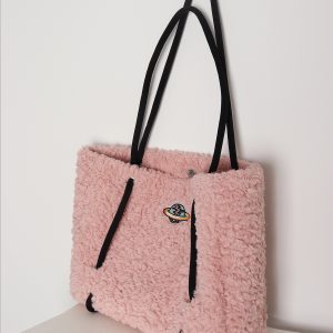 Plush Tote Bag for Women - 2023 Autumn Winter Minimalist Niche Design, Large Capacity High-End Feel Handbag