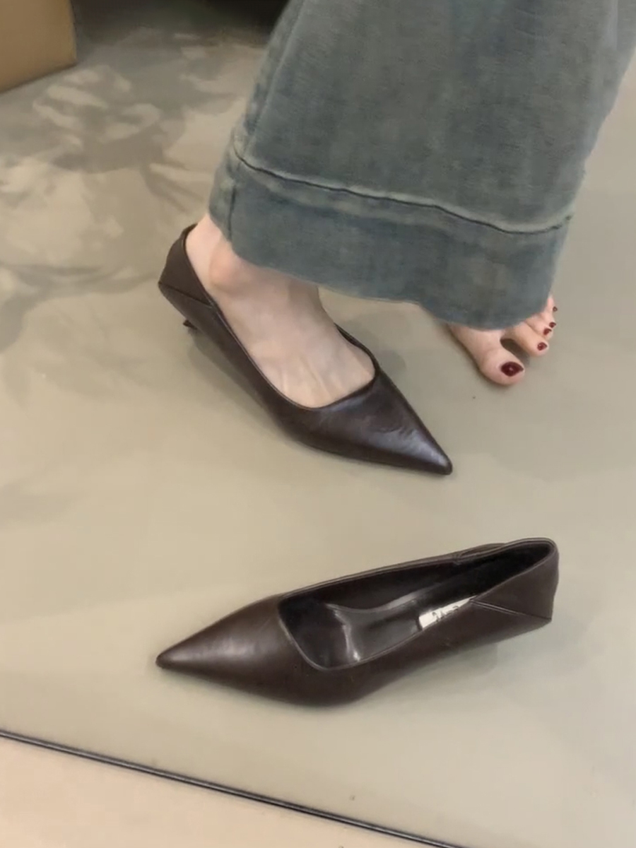 Pointed Toe Sheepskin Black High Heels for Women - Stylish French Slip-On Kitten Heel Flats for Commuting and Versatile Wear Pointed Toe Sheepskin Black High Heels for Women - Stylish French Slip-On Kitten Heel Flats for Commuting and Versatile Wear