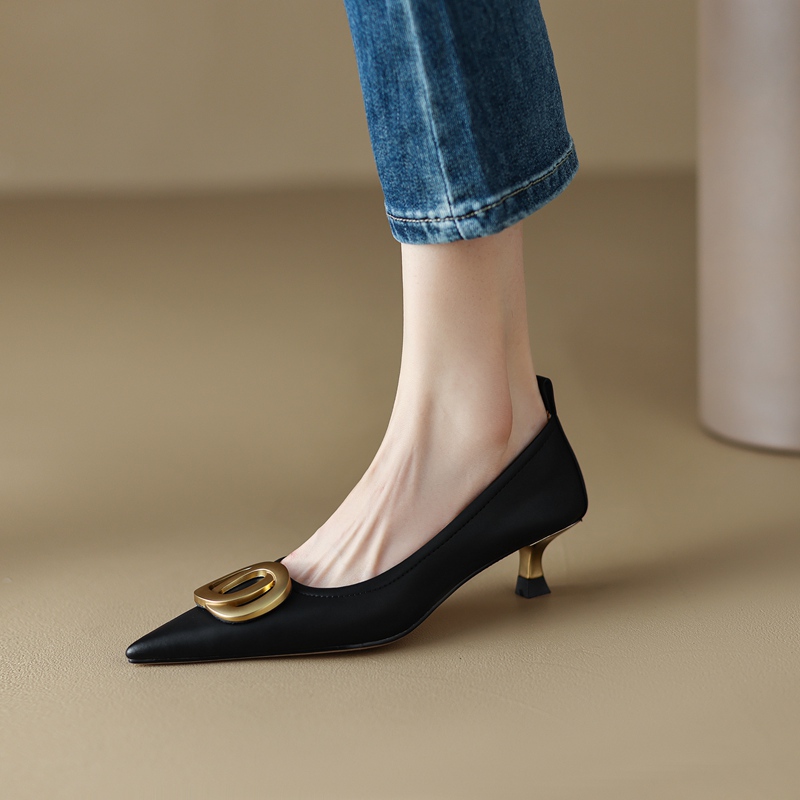 Pointed Toe Stiletto High Heels in Genuine Leather - Commuting Style Shallow Mouth Flats for Effortless Chic Elegance Pointed Toe Stiletto High Heels in Genuine Leather - Commuting Style Shallow Mouth Flats for Effortless Chic Elegance