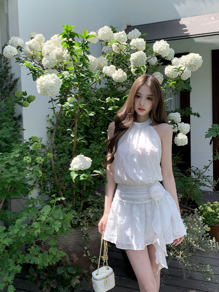 Pure White Magnolia Halter Neck Dress - Summer Waist-Defined French Sleeveless Short Dress for Effortless Chic Style Pure White Magnolia Halter Neck Dress - Summer Waist-Defined French Sleeveless Short Dress for Effortless Chic Style