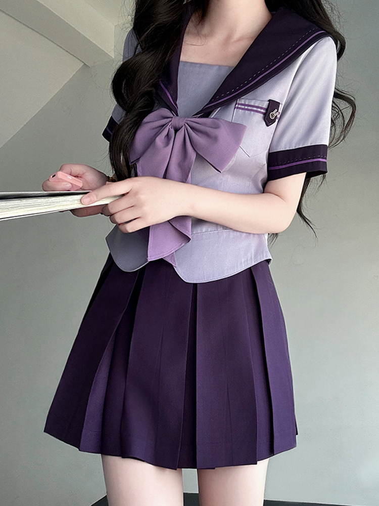 Purple Pudding Bear JK Uniform Sailor Suit with Dotted Navy Collar, College Style, Waist-Defining Slim Fit, Y2K Aesthetic Purple Pudding Bear JK Uniform Sailor Suit with Dotted Navy Collar, College Style, Waist-Defining Slim Fit, Y2K Aesthetic