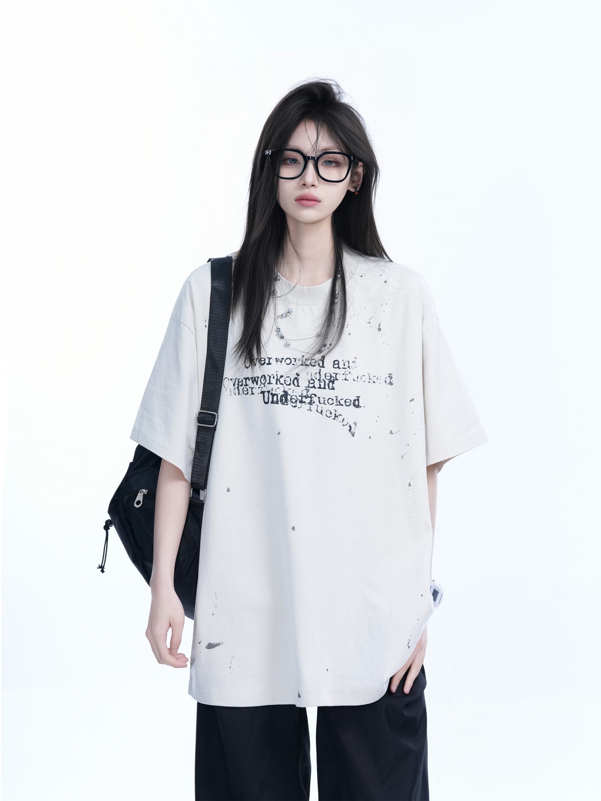 Red Ink Splash Design Short-Sleeve T-Shirt for Women - Trendy Summer Heavyweight Loose Fit, Casual Style Red Ink Splash Design Short-Sleeve T-Shirt for Women - Trendy Summer Heavyweight Loose Fit, Casual Style