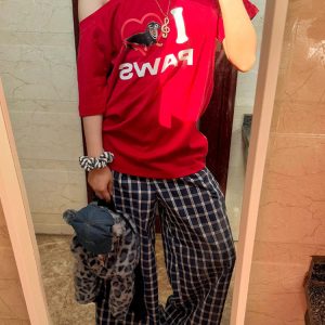 Red Off-Shoulder Short Sleeve Women's Summer T-Shirt with Sausage Dog Print - Casual Loose Fit Sexy American Style Top