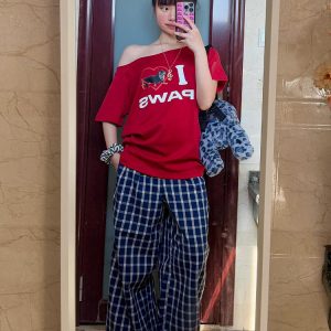 Red Off-Shoulder Short Sleeve Women's Summer T-Shirt with Sausage Dog Print - Casual Loose Fit Sexy American Style Top