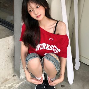 Red One-Shoulder Short Sleeve Women's Summer Letter Print Casual Off-Shoulder T-Shirt - Sexy Loose Slimming Top for Y2K Style