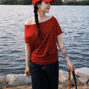 Red One-Shoulder Short Sleeve Women's Summer Letter Print Casual T-Shirt - Stylish Slanted Shoulder Top for Hot Girl Vibes