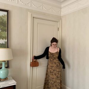 Red Tea Rose French Vintage Ink Wash Printed Slimming Long Dress - Slightly Chubby Fit, Perfect for 90s and Y2K Inspired Looks