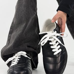 Retro American-Style Leather Derby Shoes for Men and Women, Thin-Soled Sporty Commuting Footwear, Trendy Ballet-Inspired Design