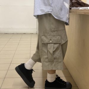 Retro American-Style Loose Wide-Leg Cargo Pants with Large Pockets for Men and Women - Summer Casual Functional Shorts