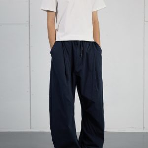 Retro American Style Wide-Leg Cargo Pants for Men - Draped Loose Fit Casual Trousers, Versatile Curved Blade Design
