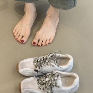 Retro Casual Color-Blocking Lace-Up Cowhide Training Shoes for Women - Flat Sports Footwear for Outdoor Running