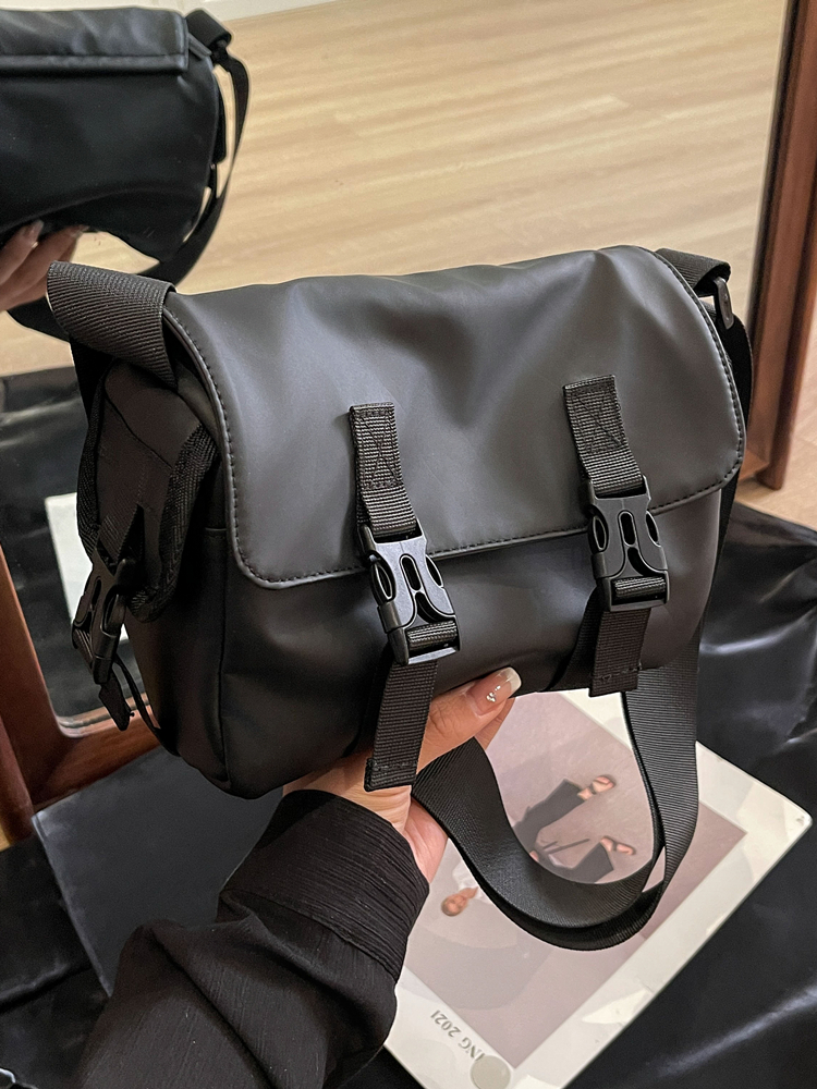 Retro Casual Crossbody Bag for Women - Lightweight Messenger Bag, Versatile Commuting Shoulder Bag, Spring 2025 Fashion Retro Casual Crossbody Bag for Women - Lightweight Messenger Bag, Versatile Commuting Shoulder Bag, Spring 2025 Fashion