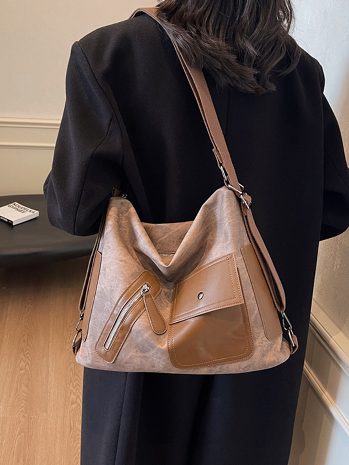 Retro Casual Crossbody Bag for Women, 2025 Spring Commuting Shoulder Bag, Versatile Dual-Use Travel Purse Retro Casual Crossbody Bag for Women, 2025 Spring Commuting Shoulder Bag, Versatile Dual-Use Travel Purse