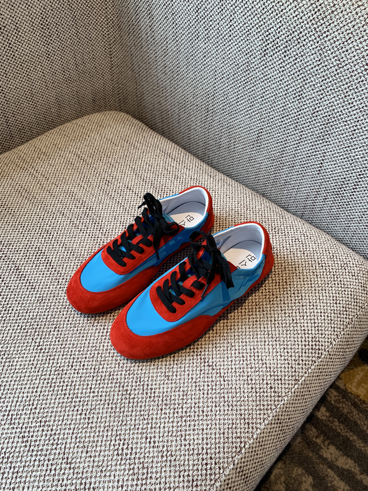 Retro Casual Women's Genuine Leather Patchwork Lace-Up Training Shoes - 2025 Y2K Inspired Flat Sports Sneakers Retro Casual Women's Genuine Leather Patchwork Lace-Up Training Shoes - 2025 Y2K Inspired Flat Sports Sneakers