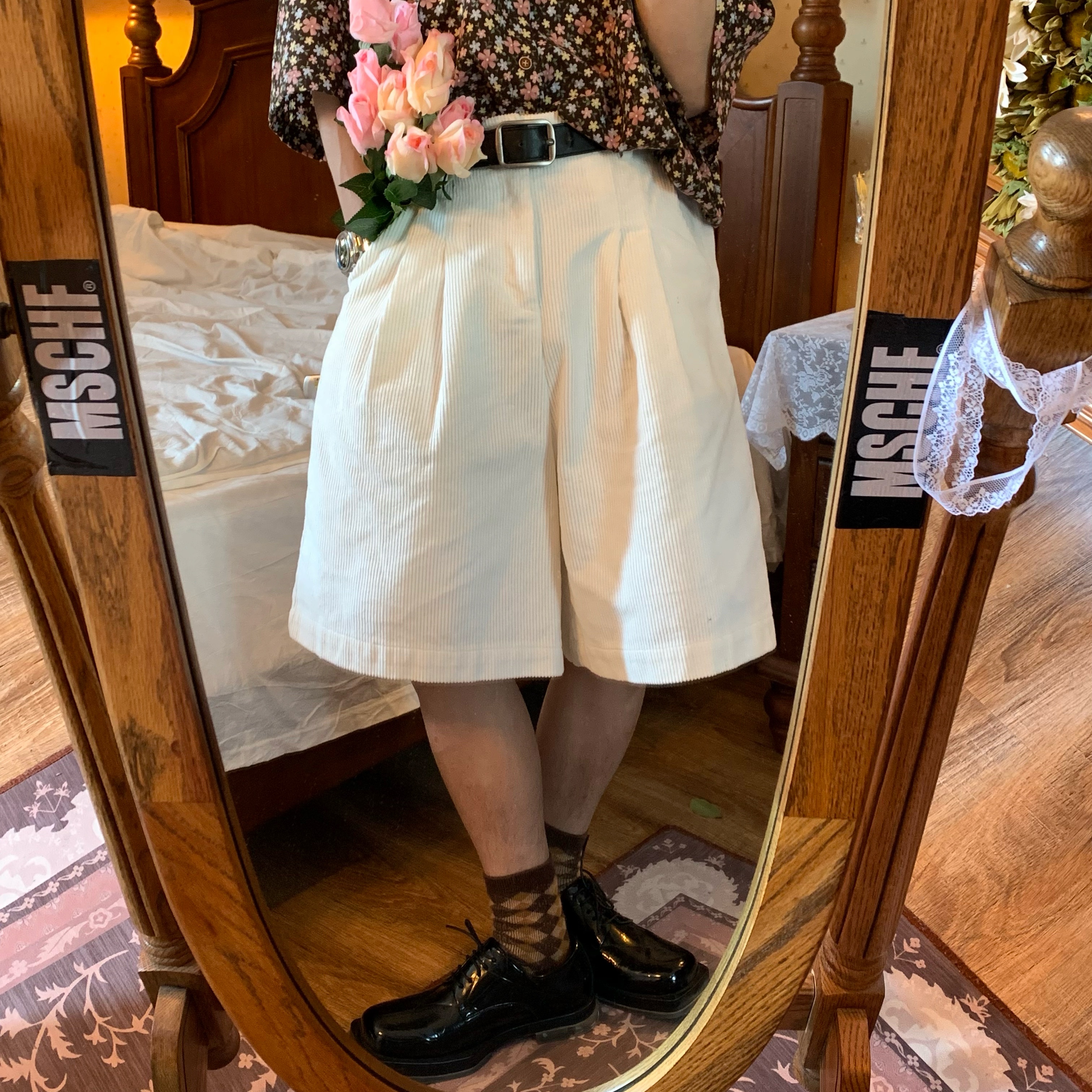 Retro Corduroy Wide-Leg Shorts for Summer - Unisex Casual Loose Fit Straight Pants Retro Corduroy Wide-Leg Shorts for Summer - Unisex Casual Loose Fit Straight Pants