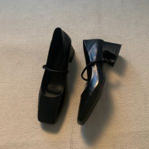 Retro Cowhide High-Heeled Mary Jane Shoes with Square Toe and Single Strap - French Style Chunky Heel Commuter Flats