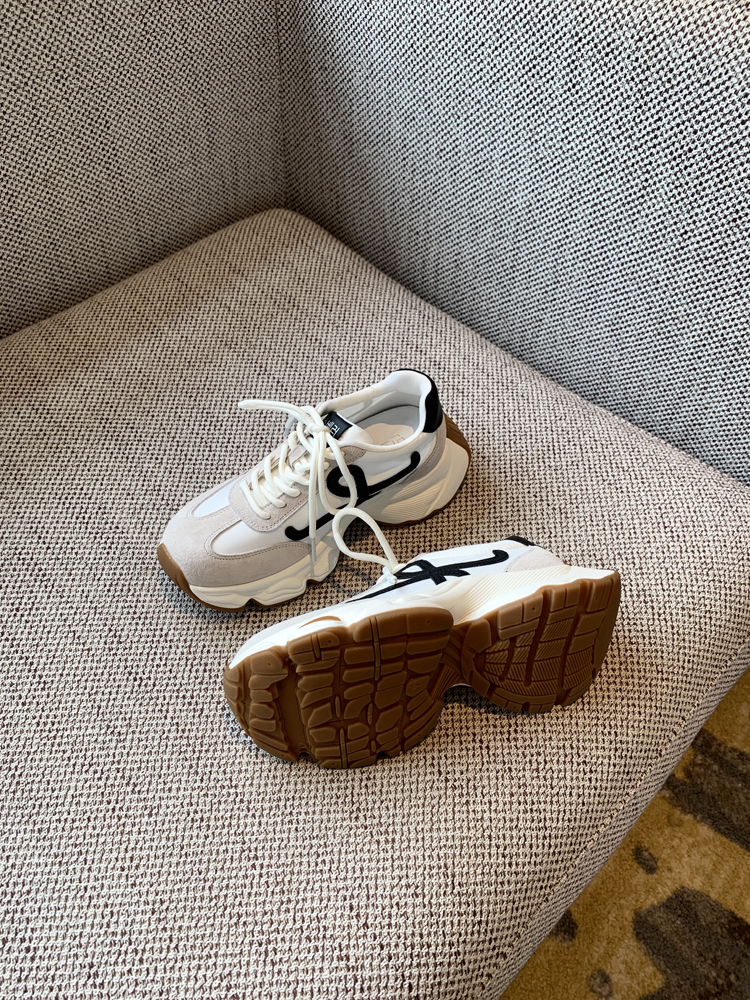 Retro Dad Shoes for Women - 2025 New Style Genuine Leather, Breathable Thick-Soled, Height-Increasing Casual Sports Shoes Retro Dad Shoes for Women - 2025 New Style Genuine Leather, Breathable Thick-Soled, Height-Increasing Casual Sports Shoes