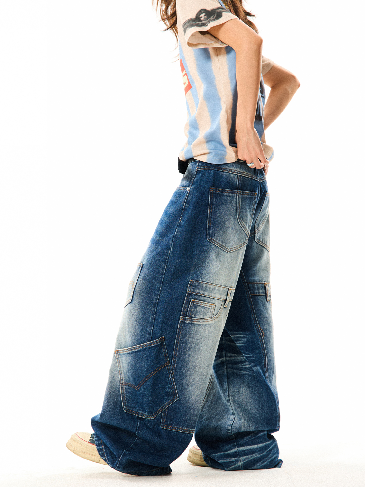 Retro Deconstructed Wide-Leg Denim Pants for Women - Three-Dimensional Silhouette, Multi-Pocket, Loose Fit, Y2K Style Retro Deconstructed Wide-Leg Denim Pants for Women - Three-Dimensional Silhouette, Multi-Pocket, Loose Fit, Y2K Style