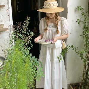 Retro Embroidered Square Neck Puff Sleeve Top and Women's Summer Ramie Half Skirt Set - Vintage Style Outfit