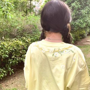 Retro Floral Embroidered Milk Yellow Short Sleeve T-Shirt for Women - Summer 2025 Trendy Half Sleeve Age-Reducing Top